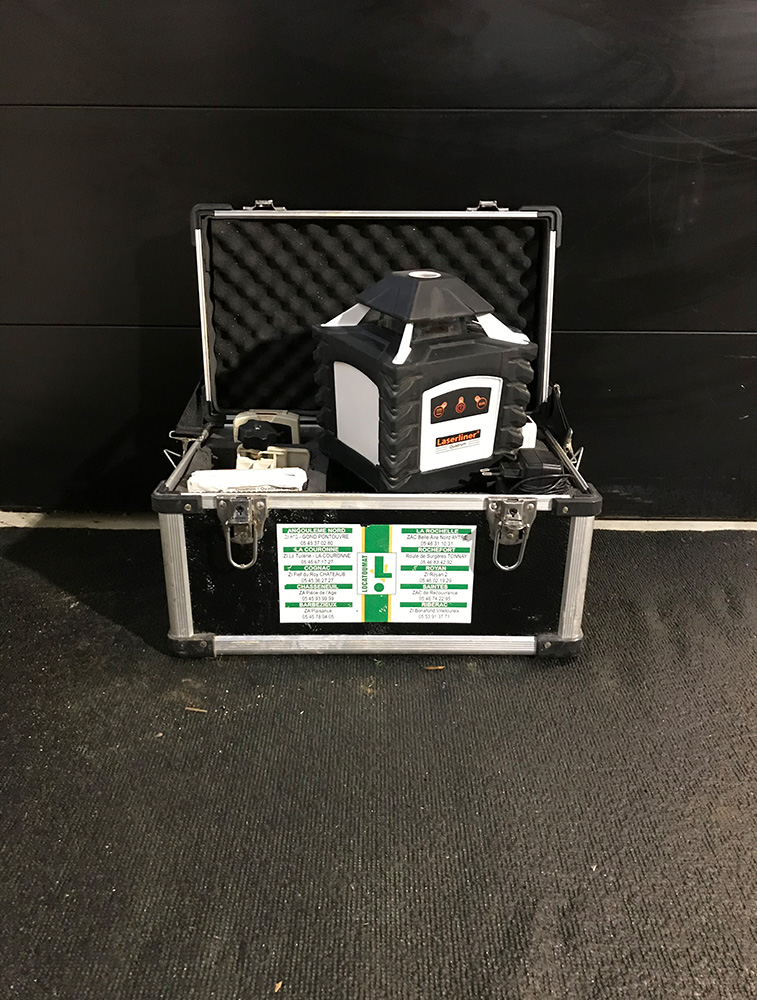 Niveau laser rotatif