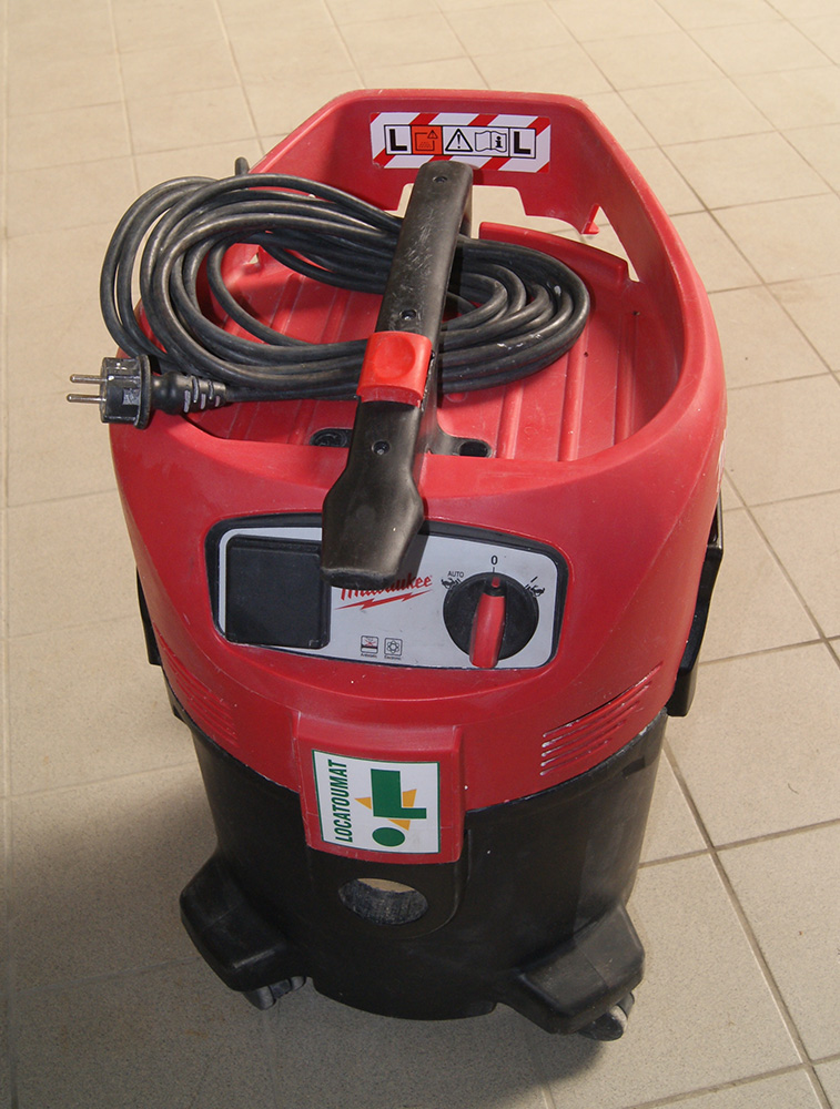 Aspirateur poussière pour girafe