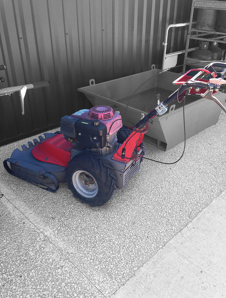 Débroussailleuse pro tractée