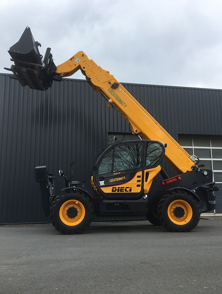 Chariot télescopique 17m 4T