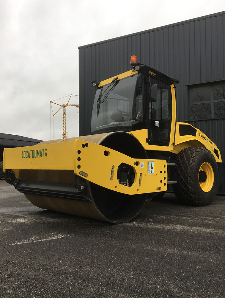 ROULEAU VIBRANT MONOCYLINDRE V3